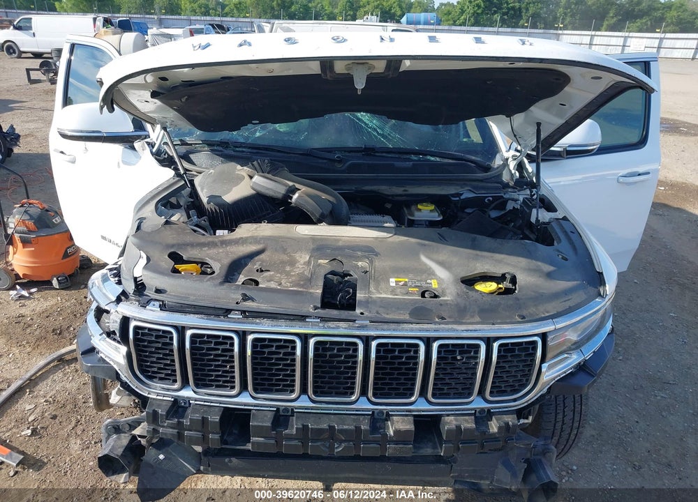 2022 JEEP WAGONEER SERIES I 4X2 VIN: 1C4SJUAT3NS217690