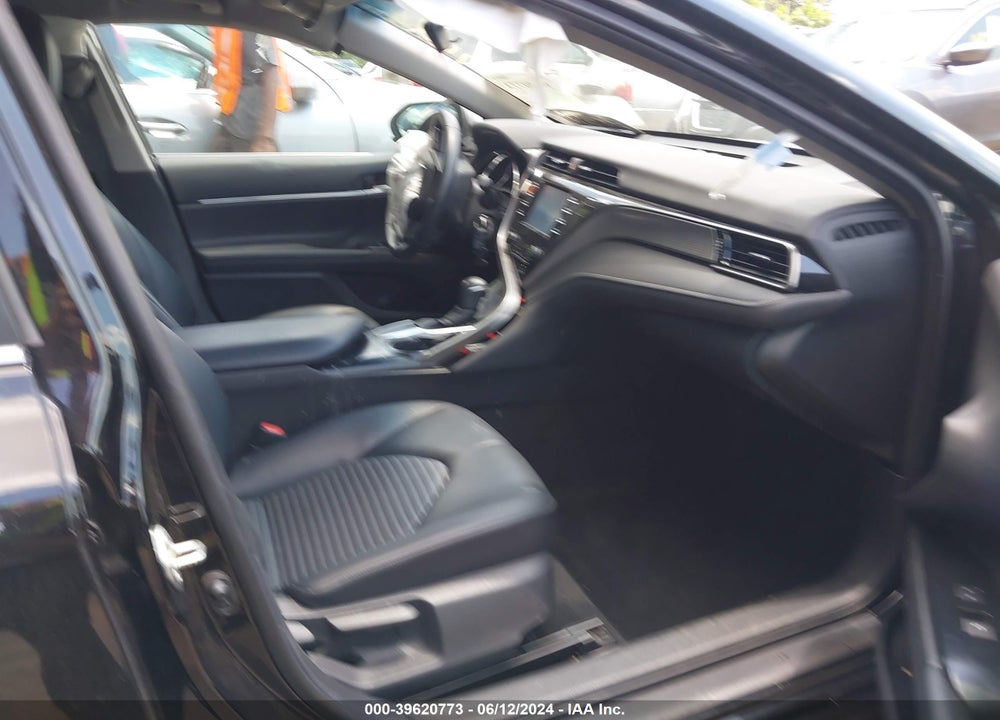 2019 TOYOTA CAMRY SE VIN: 4T1B11HK0KU804548