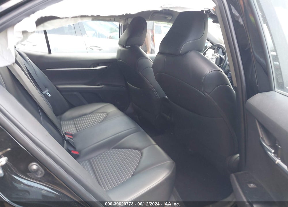 2019 TOYOTA CAMRY SE VIN: 4T1B11HK0KU804548