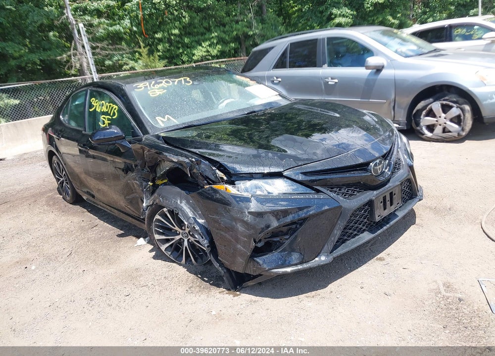 2019 TOYOTA CAMRY SE VIN: 4T1B11HK0KU804548