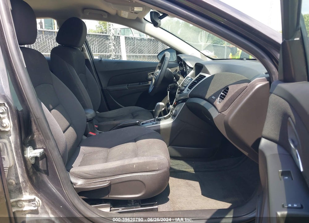 2016 CHEVROLET CRUZE LIMITED 1LT AUTO VIN: 1G1PE5SB3G7173517