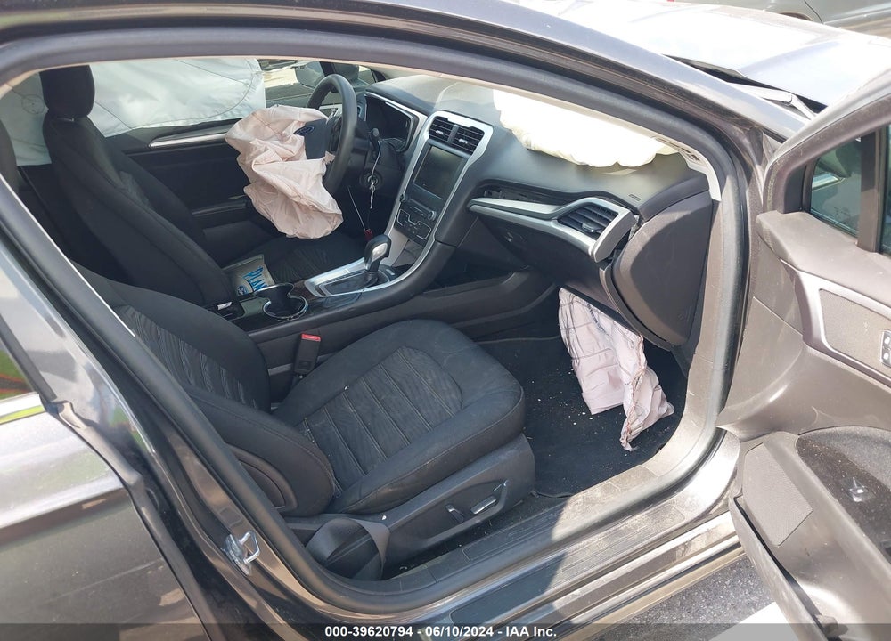 2016 FORD FUSION SE VIN: 3FA6P0H74GR289973