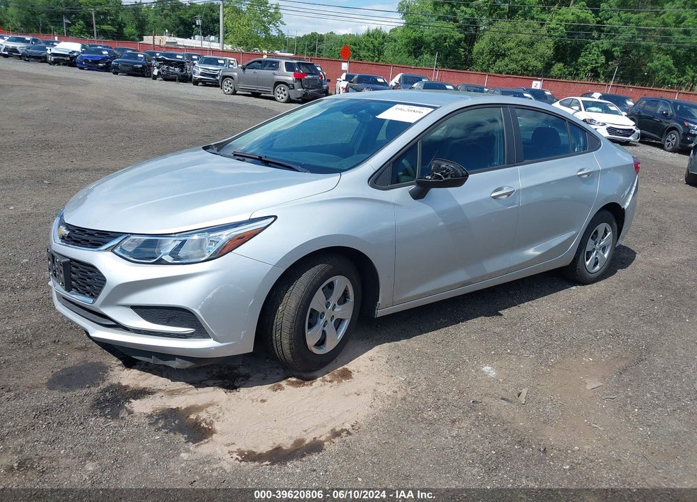 2017 CHEVROLET CRUZE VIN: 1G1BC5SM9H7123031