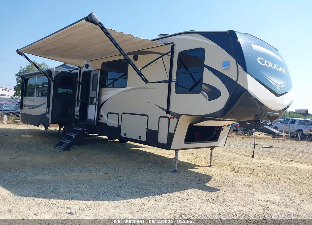 2018 KEYSTONE PREMIER VIN: 4YDF36822J2506197