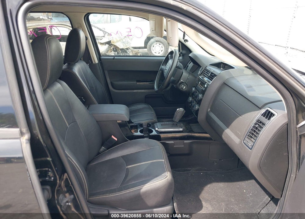 2010 MAZDA TRIBUTE S GRAND TOURING VIN: 4F2CY0GG8AKM04744