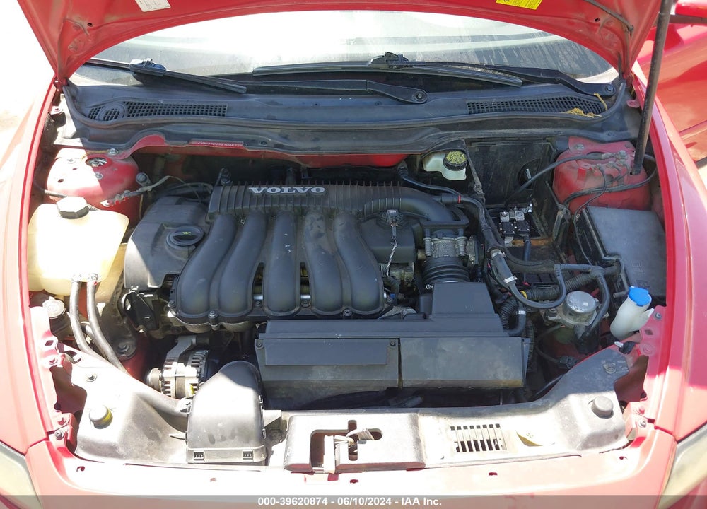 2005 VOLVO V50 2.4I VIN: YV1MW390252108811