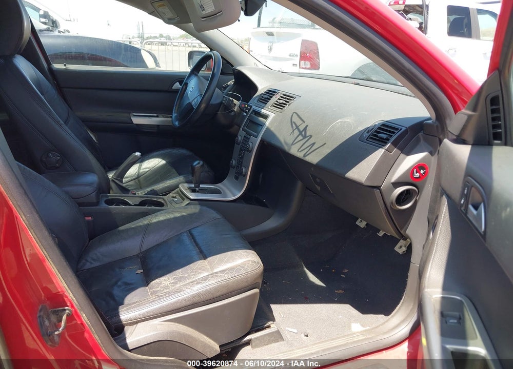 2005 VOLVO V50 2.4I VIN: YV1MW390252108811