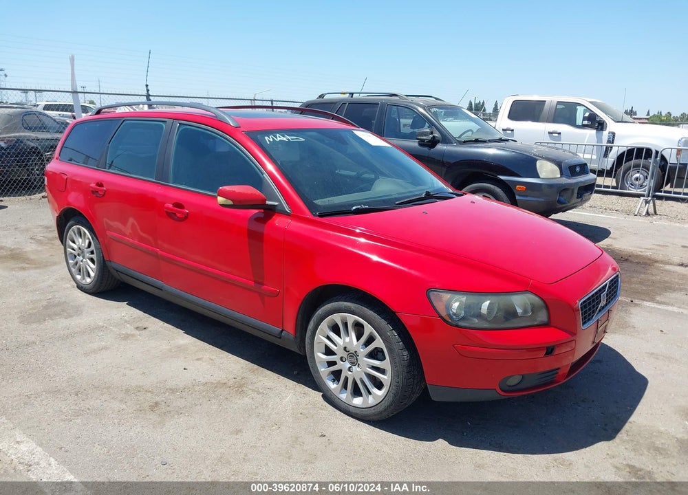 2005 VOLVO V50 2.4I VIN: YV1MW390252108811