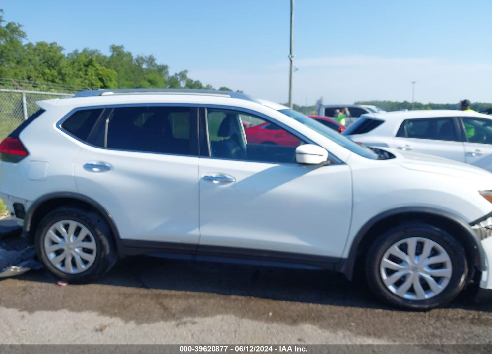 2017 NISSAN ROGUE S VIN: KNMAT2MT3HP566863