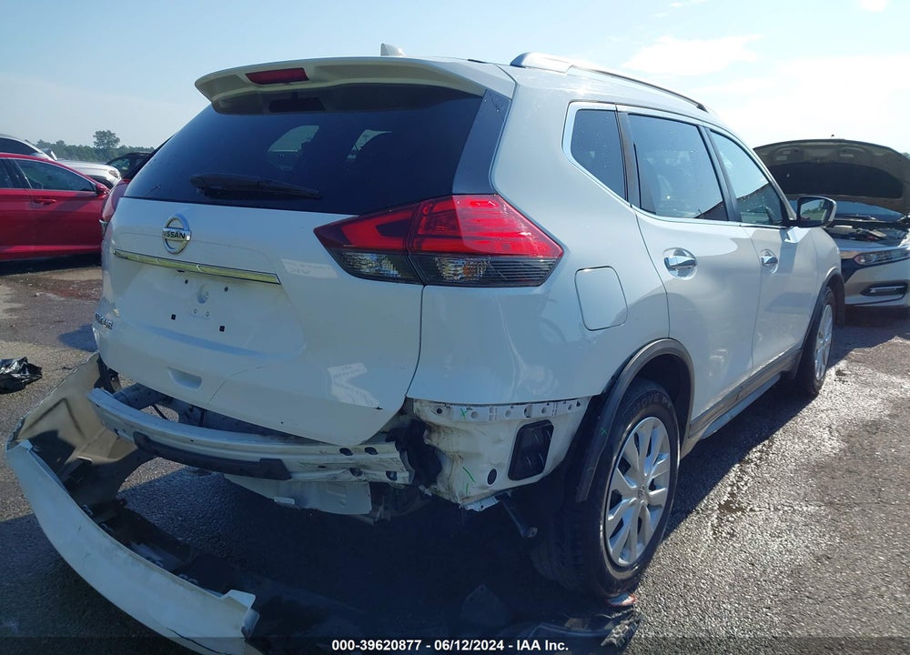 2017 NISSAN ROGUE S VIN: KNMAT2MT3HP566863
