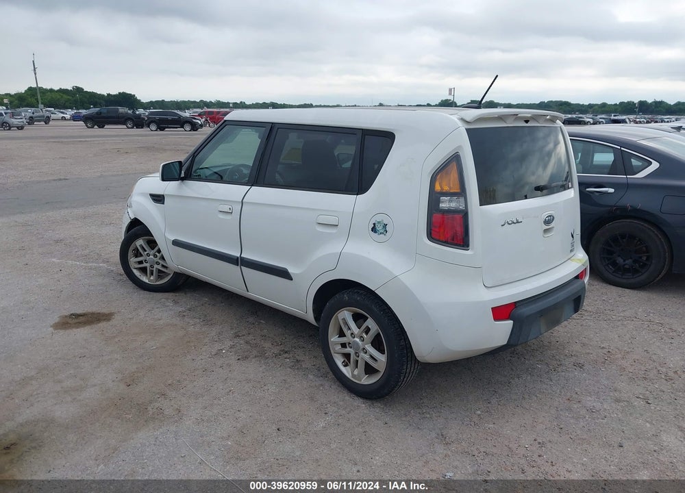 2010 KIA SOUL VIN: KNDJT2A25A7701262