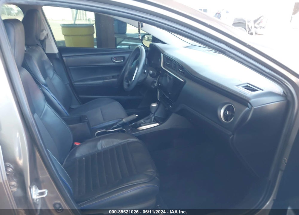 2018 TOYOTA COROLLA SE VIN: 2T1BURHE6JC039782