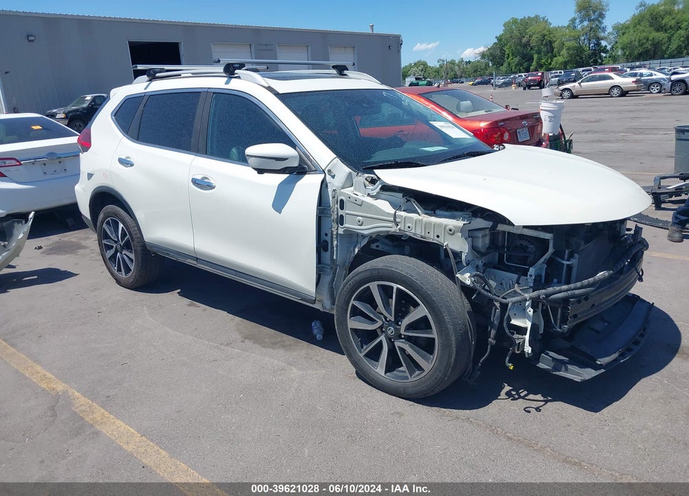 2017 NISSAN ROGUE SL VIN: 5N1AT2MVXHC757331