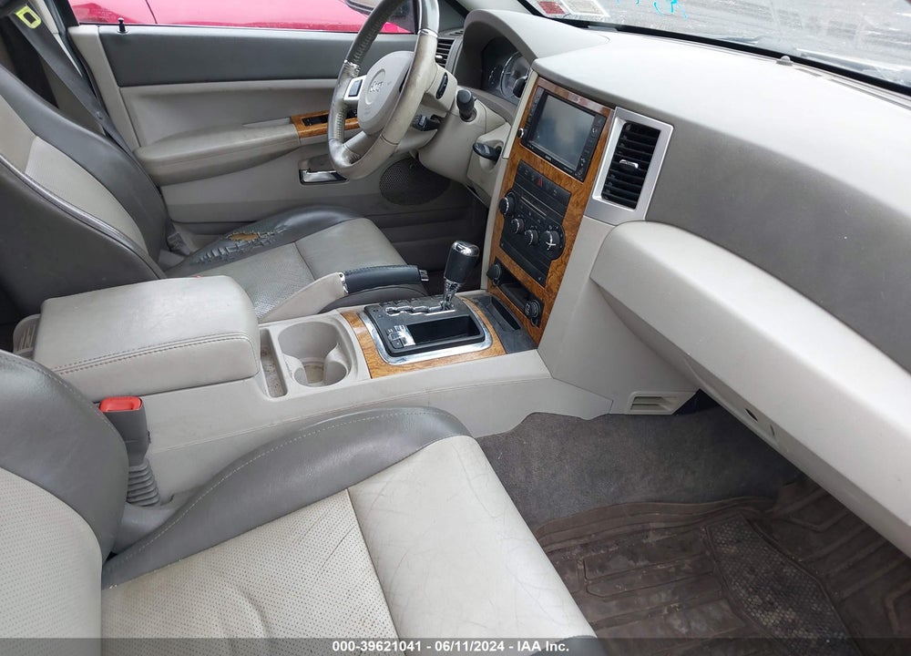 2008 JEEP GRAND CHEROKEE LIMITED VIN: 1J8HR58N68C126498