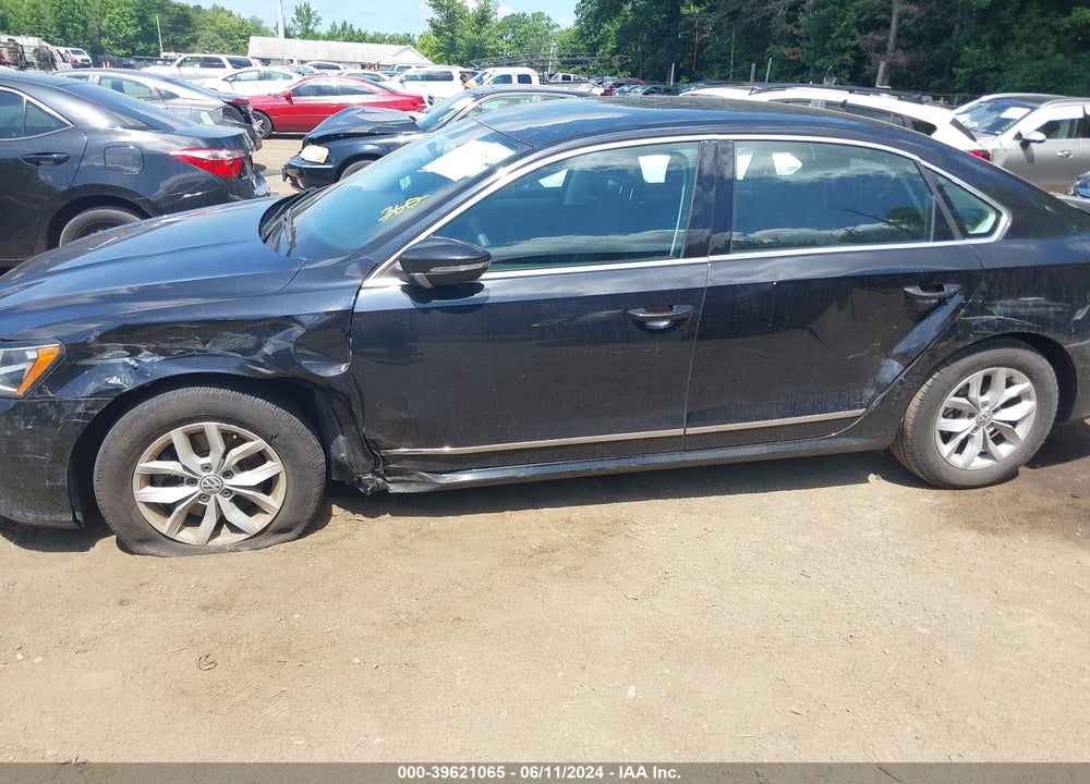 2017 VOLKSWAGEN PASSAT 1.8T S VIN: 1VWAT7A39HC017075