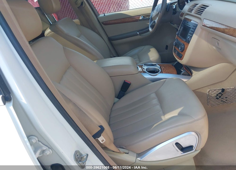 2009 MERCEDES-BENZ R 350 4MATIC VIN: 4JGCB65E89A089740