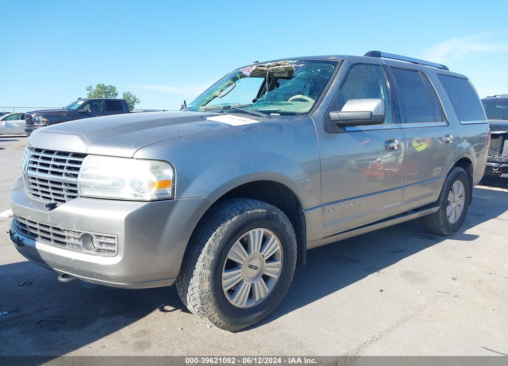2008 LINCOLN NAVIGATOR VIN: 5LMFU275X8LJ00055