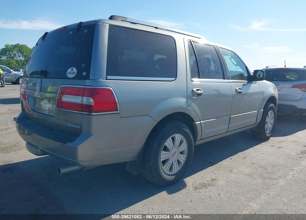 2008 LINCOLN NAVIGATOR VIN: 5LMFU275X8LJ00055