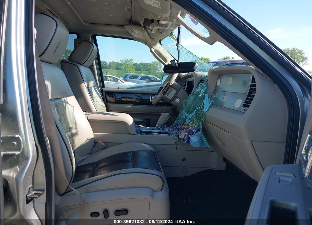 2008 LINCOLN NAVIGATOR VIN: 5LMFU275X8LJ00055