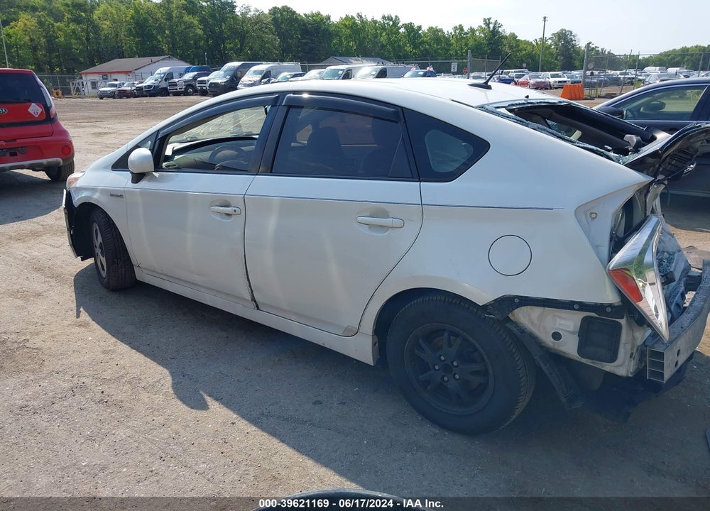 2014 TOYOTA PRIUS THREE VIN: JTDKN3DU2E1756536