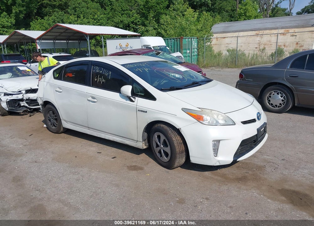 2014 TOYOTA PRIUS THREE VIN: JTDKN3DU2E1756536