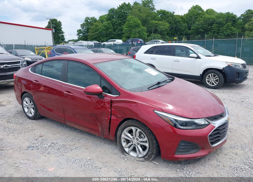 2019 CHEVROLET CRUZE VIN: 1G1BE5SM3K7102886