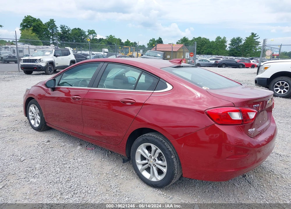 2019 CHEVROLET CRUZE VIN: 1G1BE5SM3K7102886