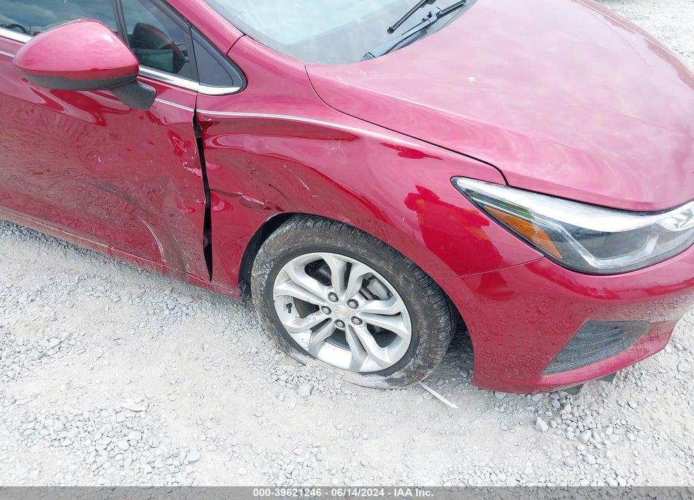 2019 CHEVROLET CRUZE VIN: 1G1BE5SM3K7102886