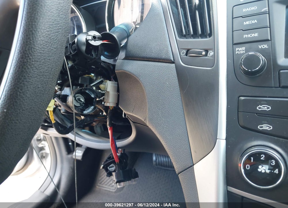 2014 HYUNDAI SONATA GLS VIN: 5NPEB4AC1EH838970