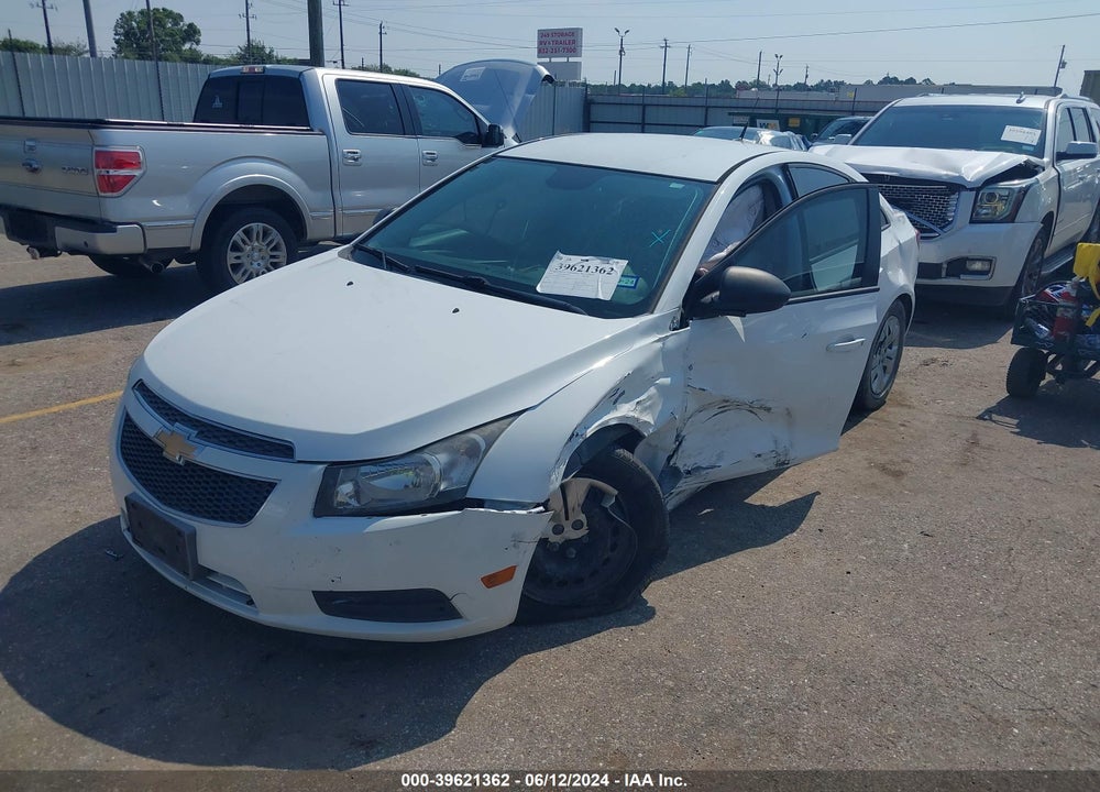 2014 CHEVROLET CRUZE LS AUTO VIN: 1G1PA5SH0E7289321