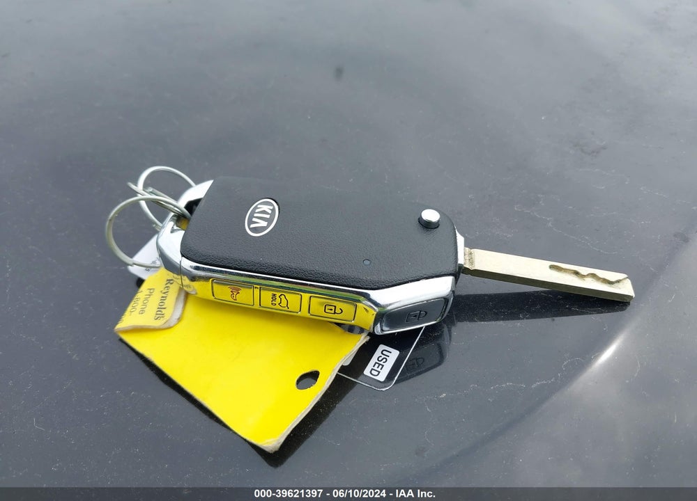 2021 KIA SOUL GT LINE VIN: KNDJ63AU5M7762923