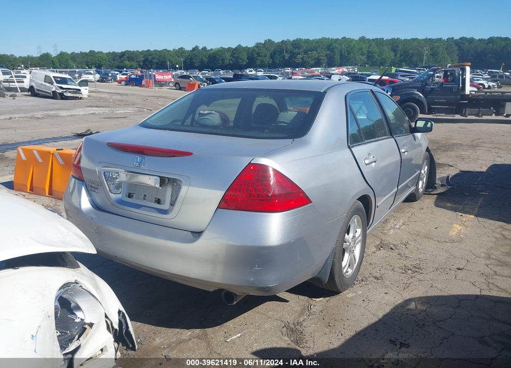 2007 HONDA ACCORD 2.4 SE VIN: 1HGCM563X7A123181