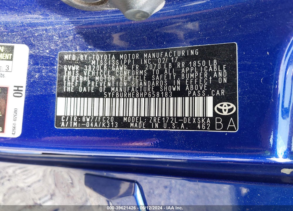 2017 TOYOTA COROLLA SE VIN: 5YFBURHE8HP658183