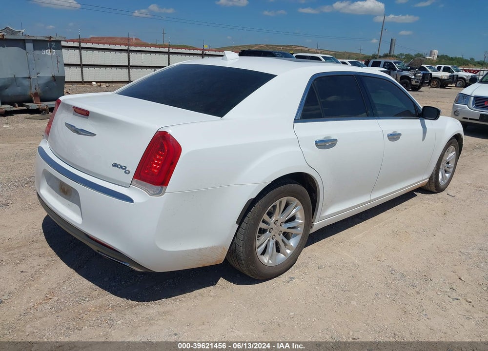 2017 CHRYSLER 300C VIN: 2C3CCAEG1HH564395