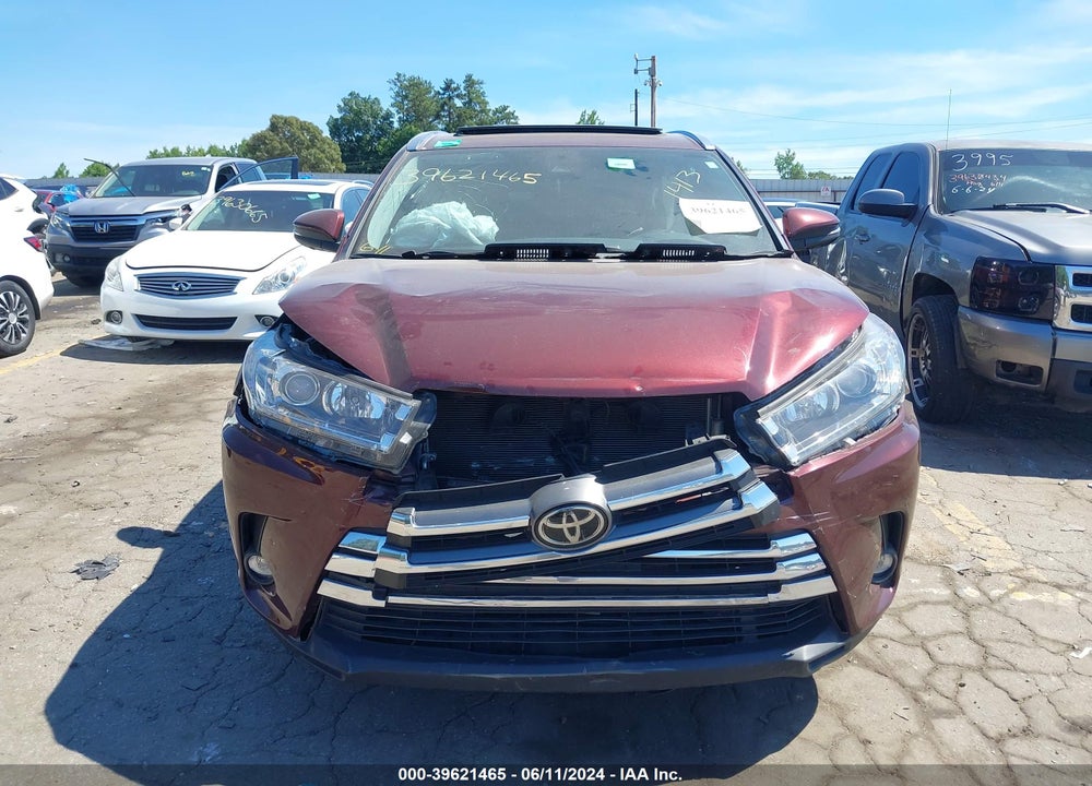 2019 TOYOTA HIGHLANDER LIMITED/PLATINUM VIN: 5TDDZRFH5KS711413