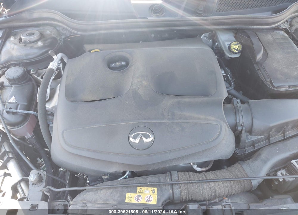 2017 INFINITI QX30 PREMIUM VIN: SJKCH5CP8HA023086