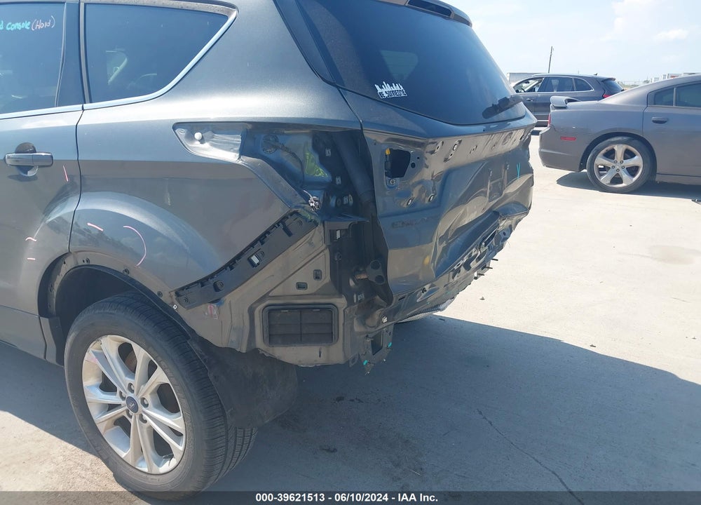 2018 FORD ESCAPE SEL VIN: 1FMCU9HD4JUA91101