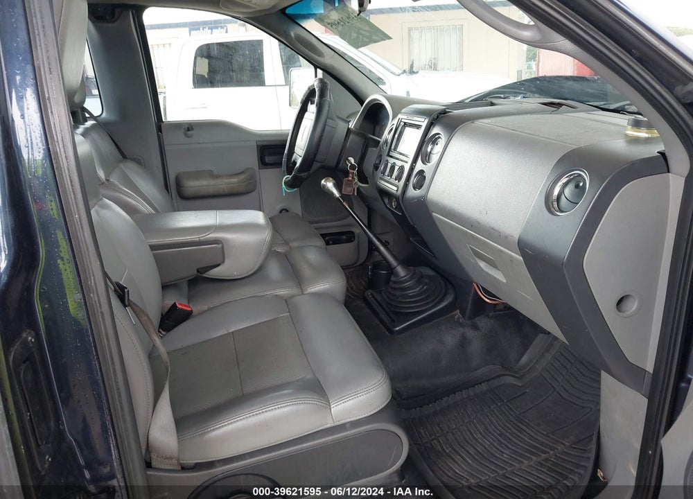 2005 FORD F-150 STX/XL/XLT VIN: 1FTRF12285NB90361