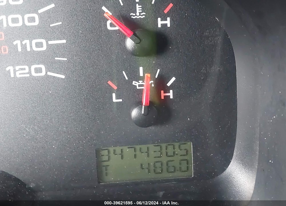 2005 FORD F-150 STX/XL/XLT VIN: 1FTRF12285NB90361