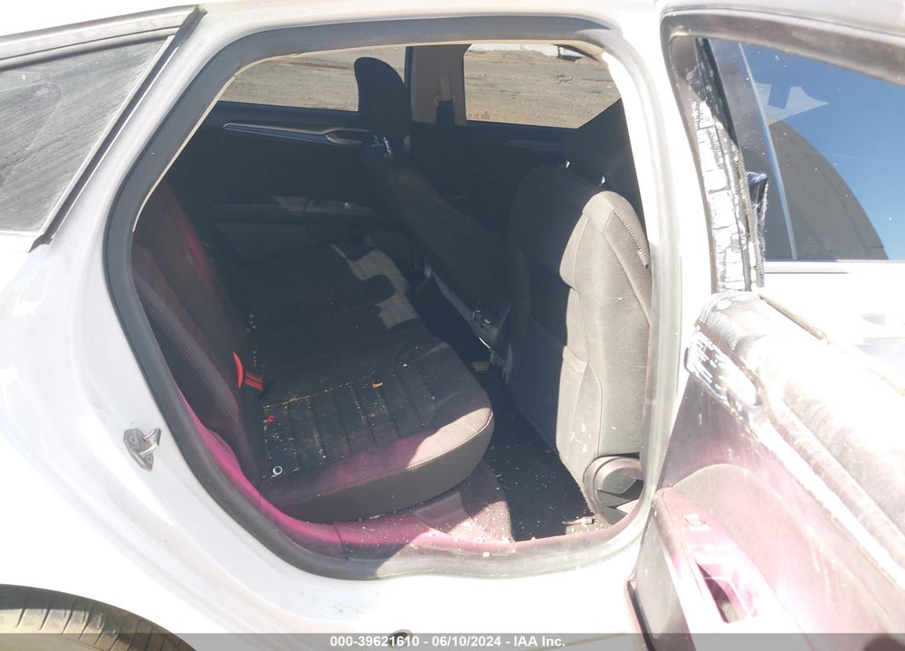 2020 FORD FUSION SE VIN: 3FA6P0HD6LR227233