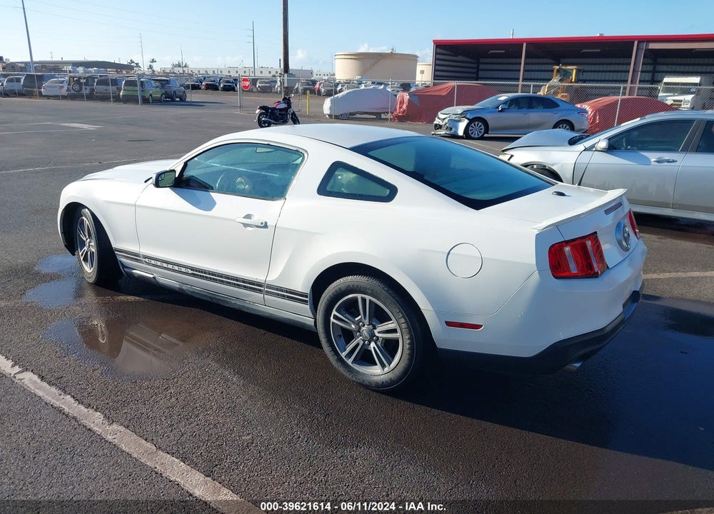 2011 FORD MUSTANG V6 PREMIUM VIN: 1ZVBP8AM8B5106610