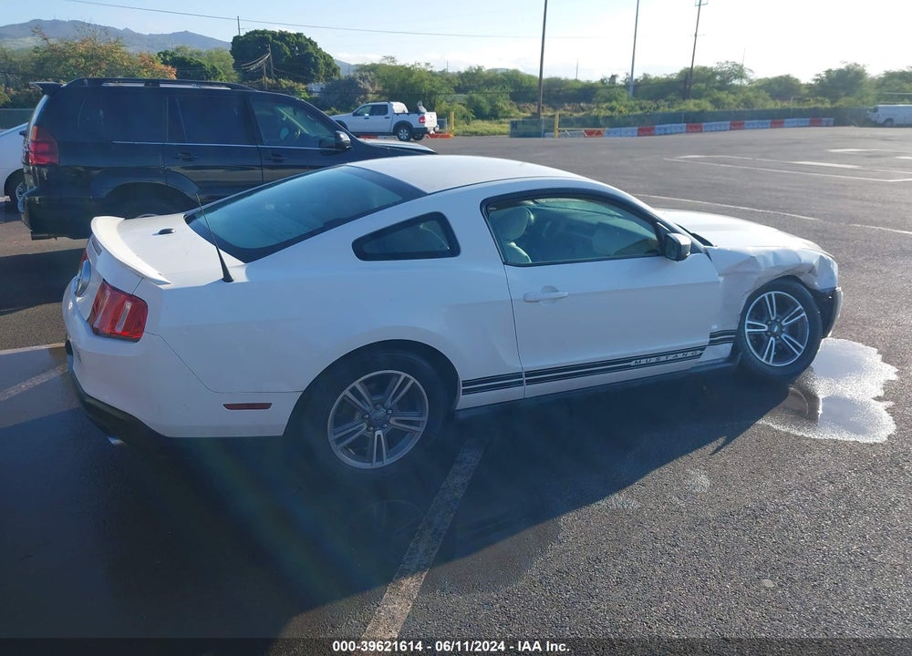 2011 FORD MUSTANG V6 PREMIUM VIN: 1ZVBP8AM8B5106610