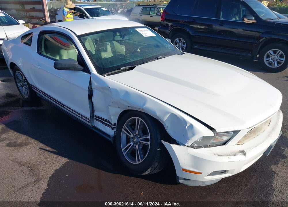 2011 FORD MUSTANG V6 PREMIUM VIN: 1ZVBP8AM8B5106610