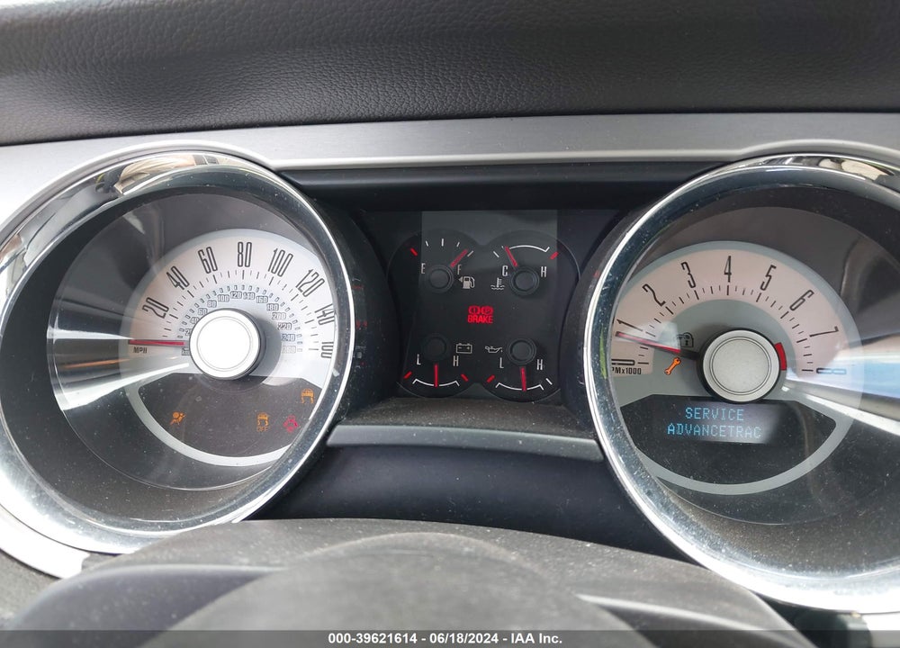 2011 FORD MUSTANG V6 PREMIUM VIN: 1ZVBP8AM8B5106610
