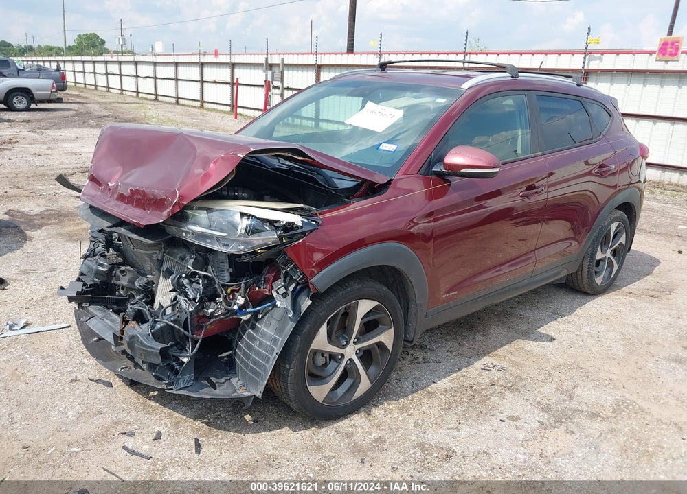 2016 HYUNDAI TUCSON SPORT VIN: KM8J33A21GU196154