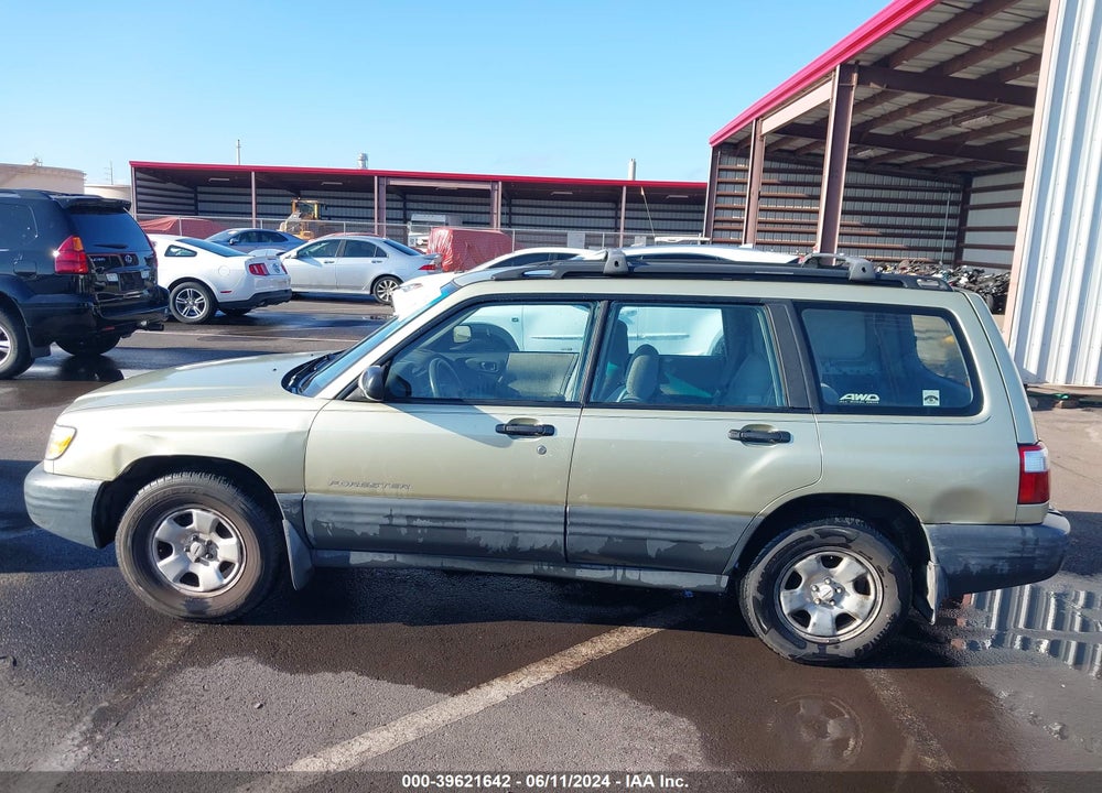 2001 SUBARU FORESTER L VIN: JF1SF63521H708342