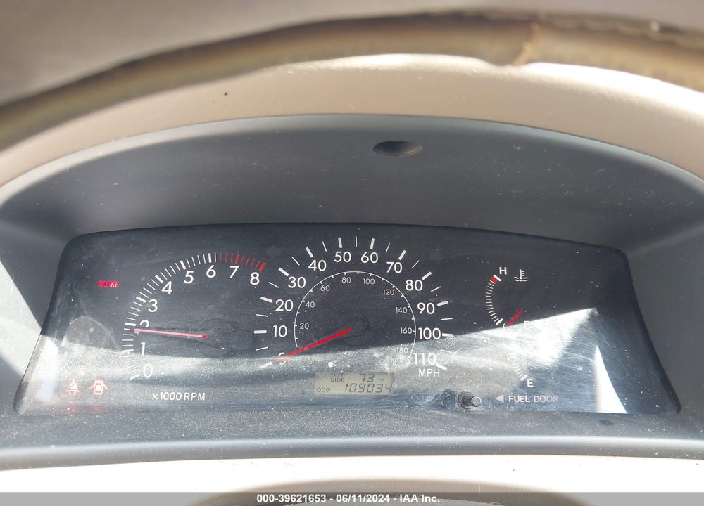 2007 TOYOTA COROLLA LE VIN: 2T1BR32E47C734858