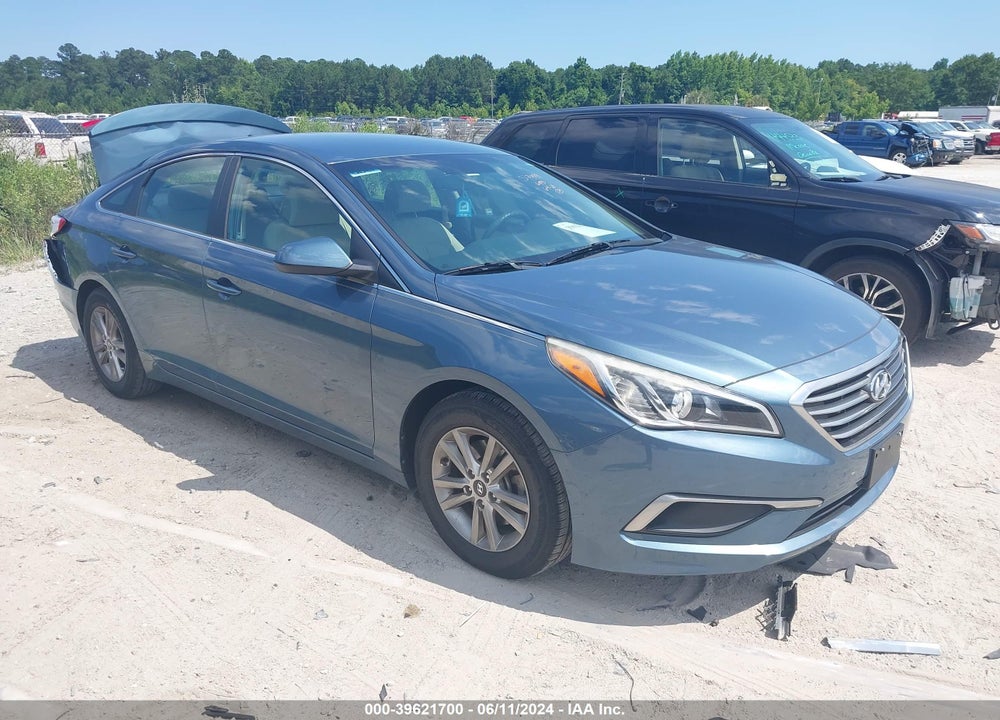 2017 HYUNDAI SONATA SE VIN: 5NPE24AF3HH589487