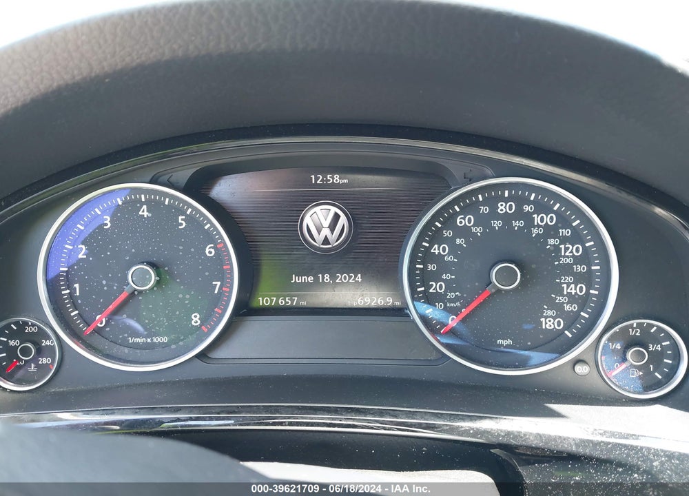 2016 VOLKSWAGEN TOUAREG VR6 SPORT VIN: WVGEF9BP8GD012446