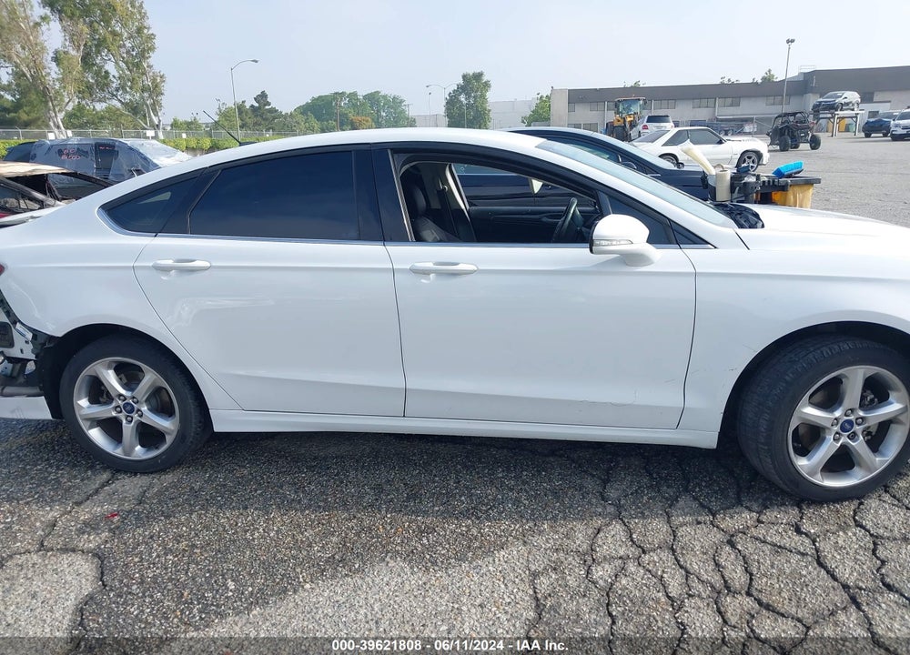 2016 FORD FUSION SE VIN: 3FA6P0H75GR329123